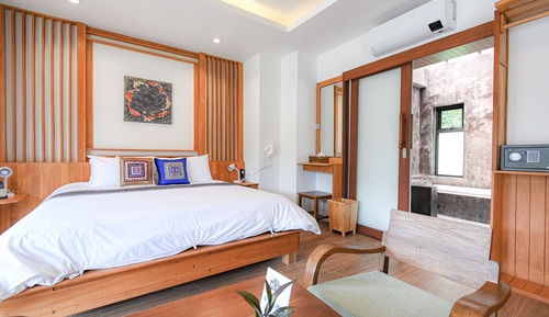 2 Bedroom Bathtub Villa Garden View