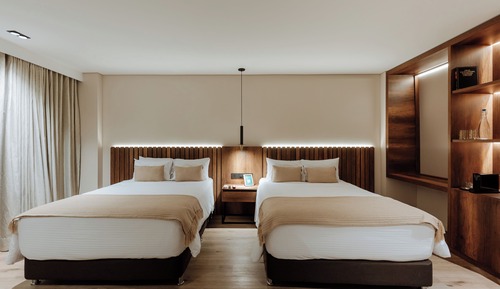 Deluxe Quadruple Room