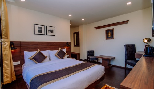 Deluxe Double Room, Valley View