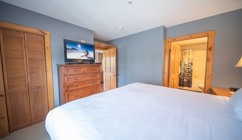 Premier Condo, 1 Bedroom, Balcony, Resort View (Expedition Station 8593)