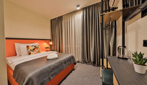 Deluxe Single Room