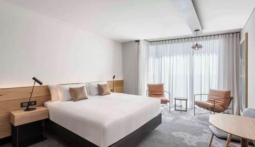 Deluxe Room King