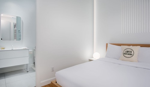 2-bedroom apartment with private terrace - SF202
