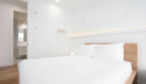 2-bedroom and 2-bathroom apartment - SF200