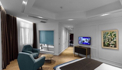 Suite With Terrace