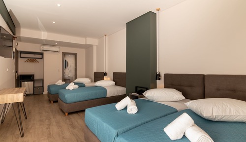 Comfort Quadruple Room