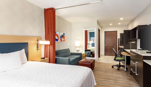 Studio Suite, 1 King Bed, Non Smoking