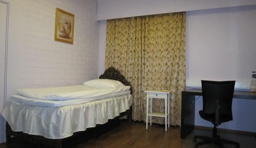 Single Room, Shared Bathroom