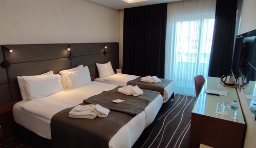 Premium Triple Room