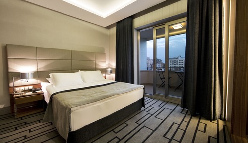Deluxe Bosphorus Suit Balcony Room