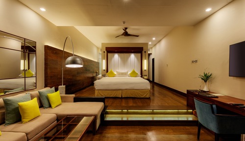  Ocean Room