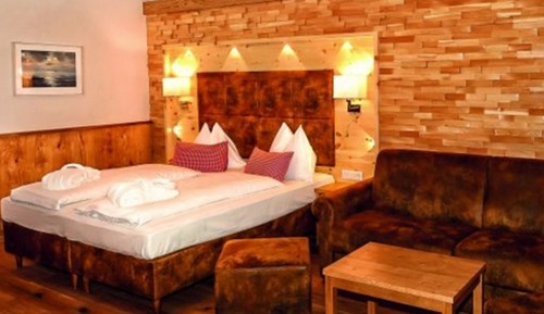 Suite, 1 Bedroom, Bathtub