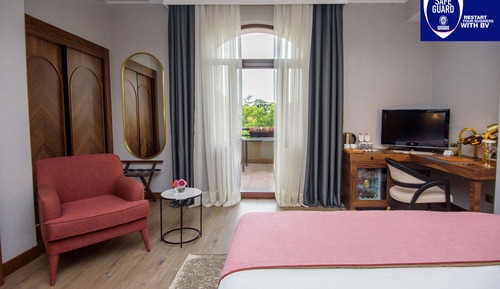 Deluxe Double Room, Non Smoking, City View