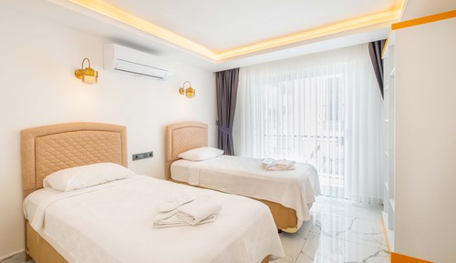 Superior Suite