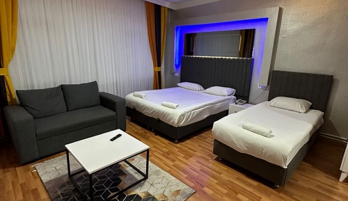 Standard Single Room, Smoking