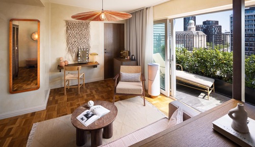 Penthouse with View and Balcony