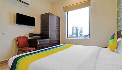 Economy Room