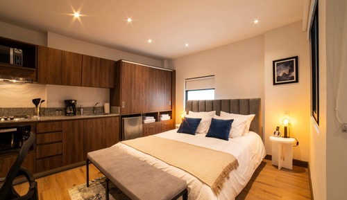 Comfort Apartment (305)