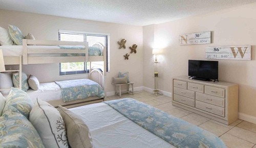 Condo, Multiple Beds, Balcony, Ocean View (#105 - No Pets Allowed)