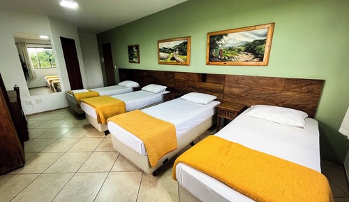 Standard Quadruple Room, Multiple Beds