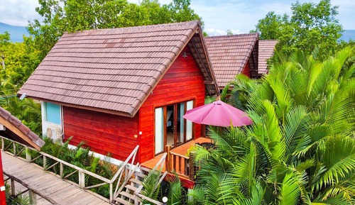 Deluxe Bungalow, 1 Bedroom, River View, Overwater