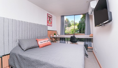 Deluxe Apartment, 2 Bedrooms (301 B)