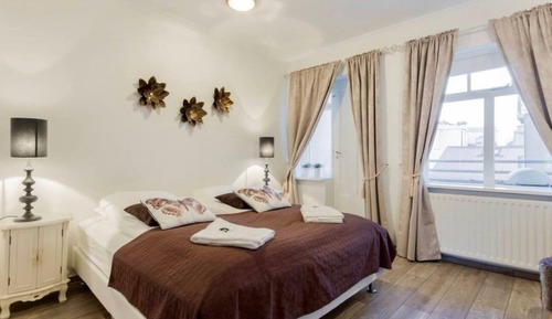Basic Apartment