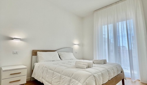 Luxury Room, Balcony, City View