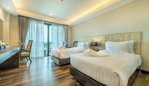 Superior Twin Room