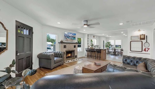 House, Multiple Beds, Patio, City View (296 N Union Ave)
