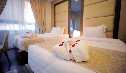Golden Suite