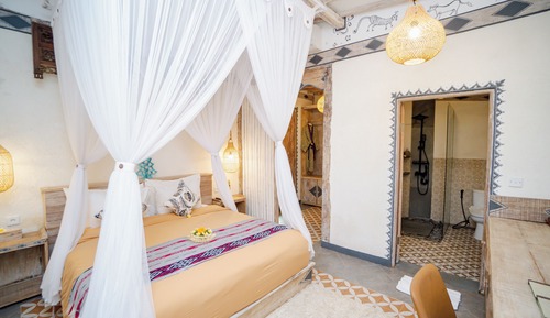 Three Bedroom Jungle Pool Villa