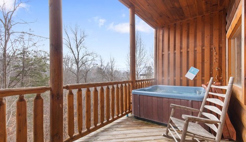 Cabin, Multiple Beds, Hot Tub, Garden View