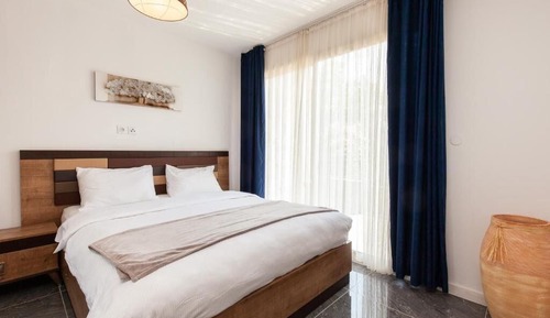 Family Apartment, 5 Bedrooms