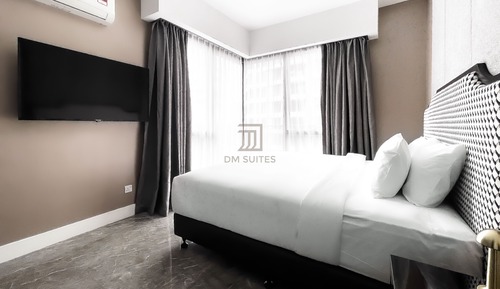 One Bedroom Suite