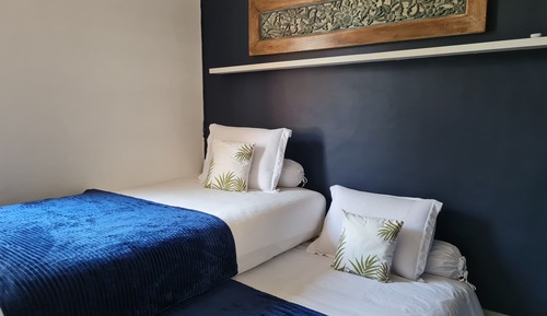 Family Room, 2 Bedrooms