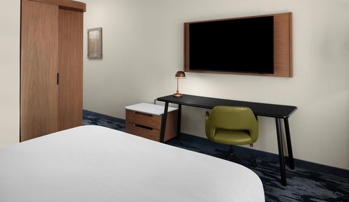 Standard Room, 1 King Bed (Mobility/Hearing Accessible, Tub)