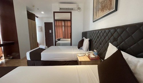 Premier Twin Room