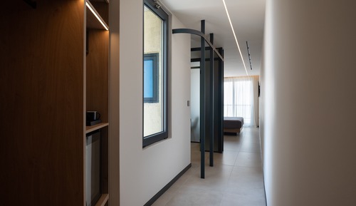 Junior Studio Suite