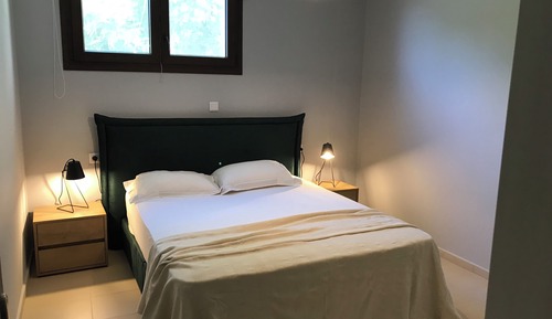 House, 3 Bedrooms, Sea View