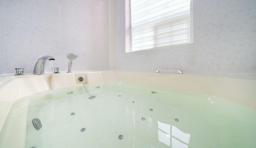 Basic Room, 1 Bedroom (101(Spa, Netflix))