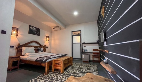 Executive Room
