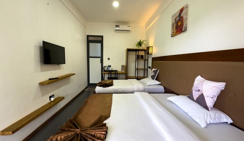 Comfort Twin Room