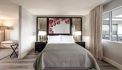 Suite, 1 Queen Bed with Sofa bed (Queen)