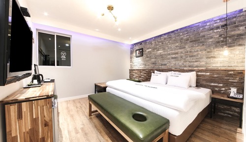 Premier Double Room