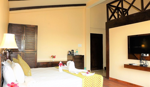 Deluxe Room, Garden View