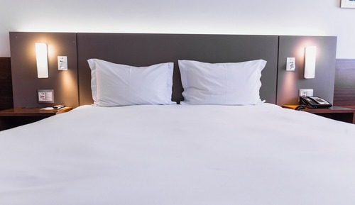 Standard Room Queen