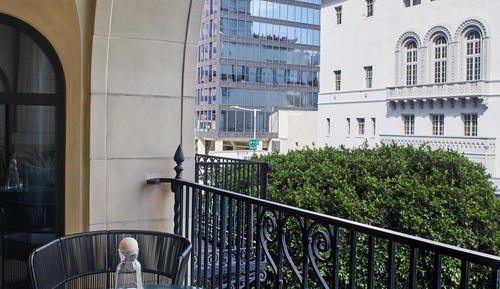 Suite (Figueroa)