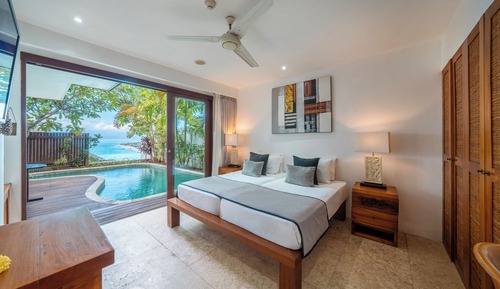 Two Bedroom Apartment with Pool