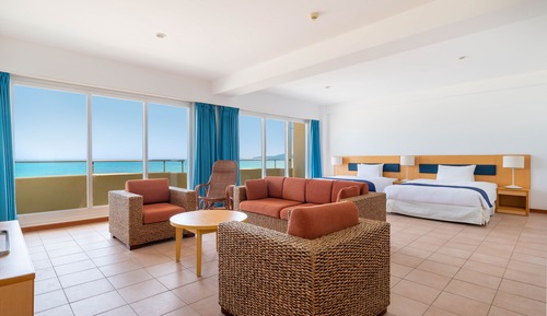 Panoramic Studio Suite, Multiple Beds, Non Smoking, Ocean View